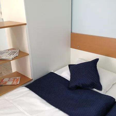 Apartament Easystay Tirana