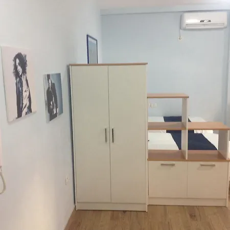 Apartament Easystay Tirana