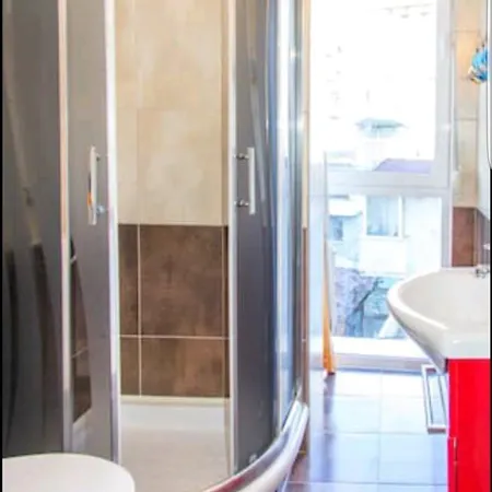 Apartament Easystay Tirana